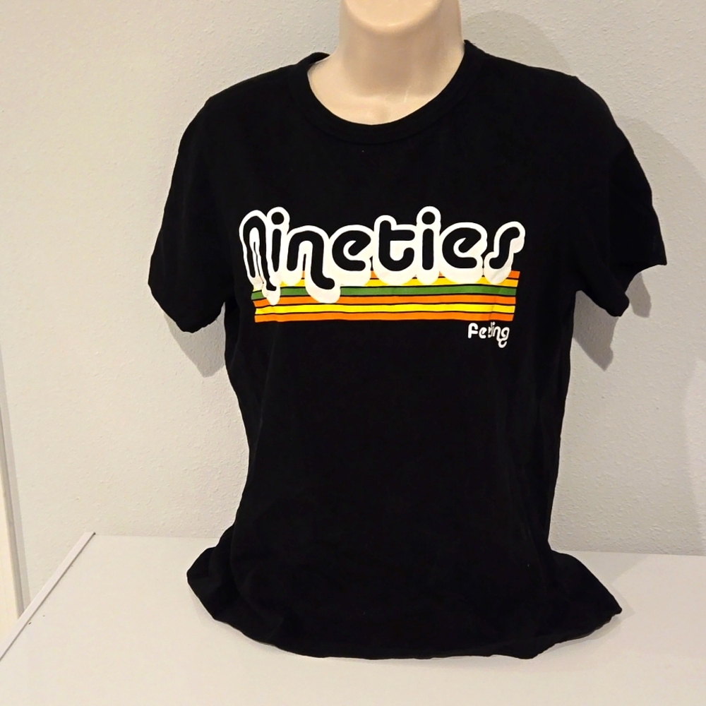 T shirt nineties